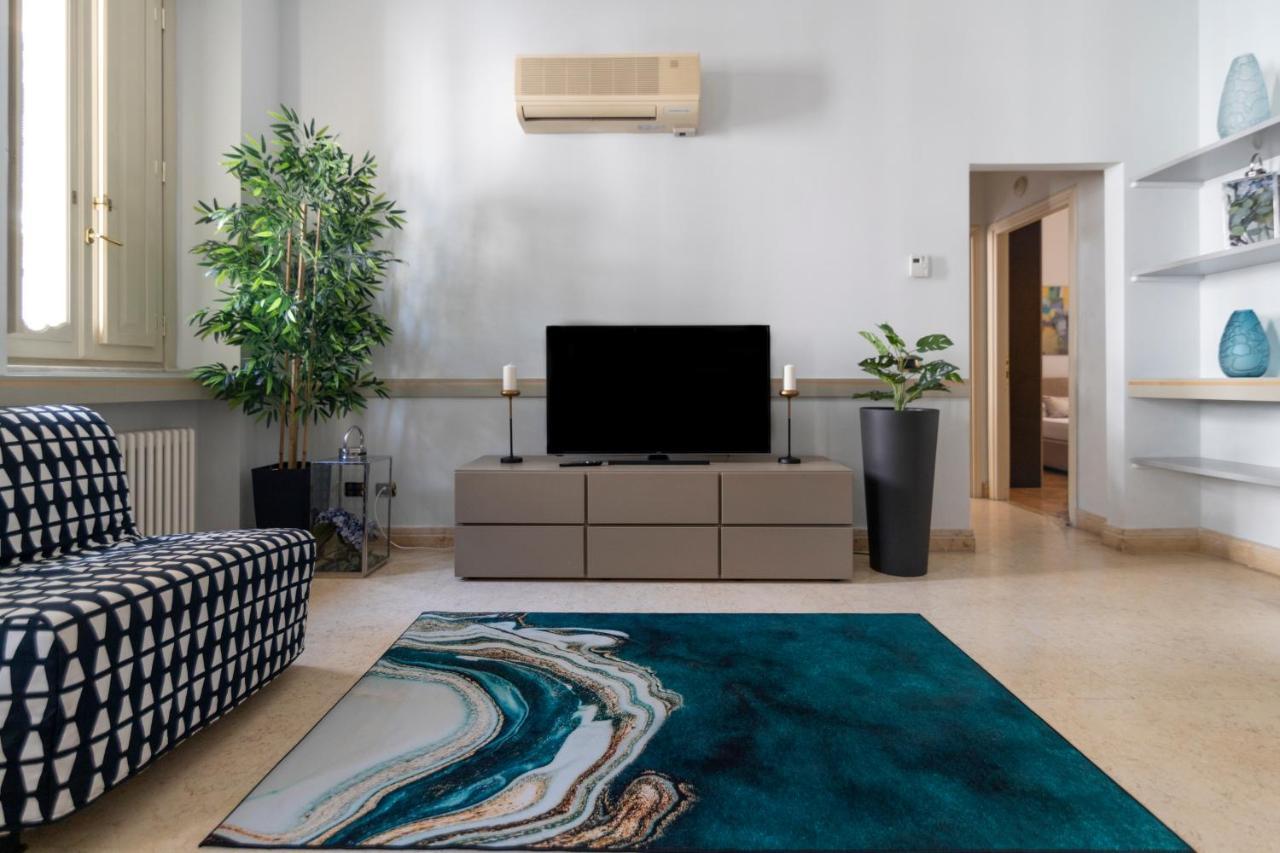 Appartement Dimora Storica Palazzo Marescalchi Belli à Rome Extérieur photo