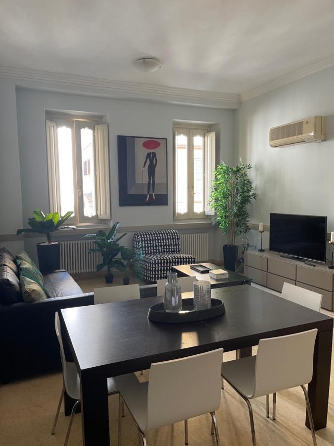 Appartement Dimora Storica Palazzo Marescalchi Belli à Rome Extérieur photo