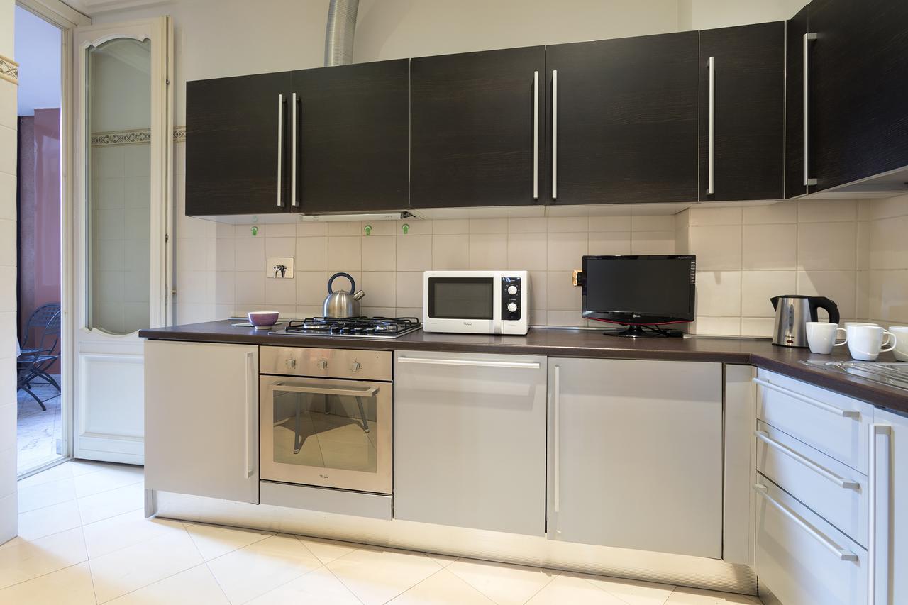 Appartement Dimora Storica Palazzo Marescalchi Belli à Rome Extérieur photo