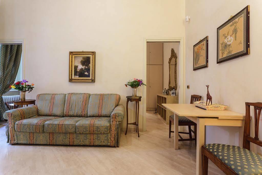 Appartement Dimora Storica Palazzo Marescalchi Belli à Rome Extérieur photo